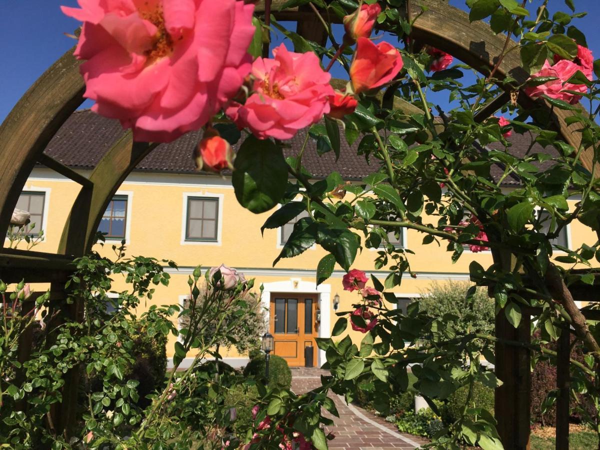 Familienbauernhof Strassbauer Vila Steinakirchen Am Forst Exterior foto